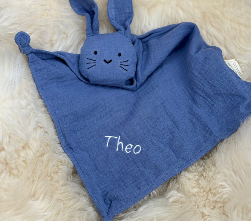 Kuschelhase in Blau aus Bio-Musselin