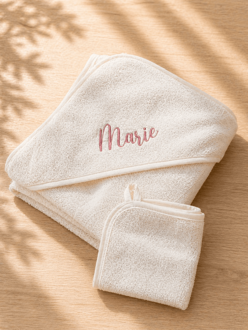 Kapuzenhandtuch baby mit personalisierung rose