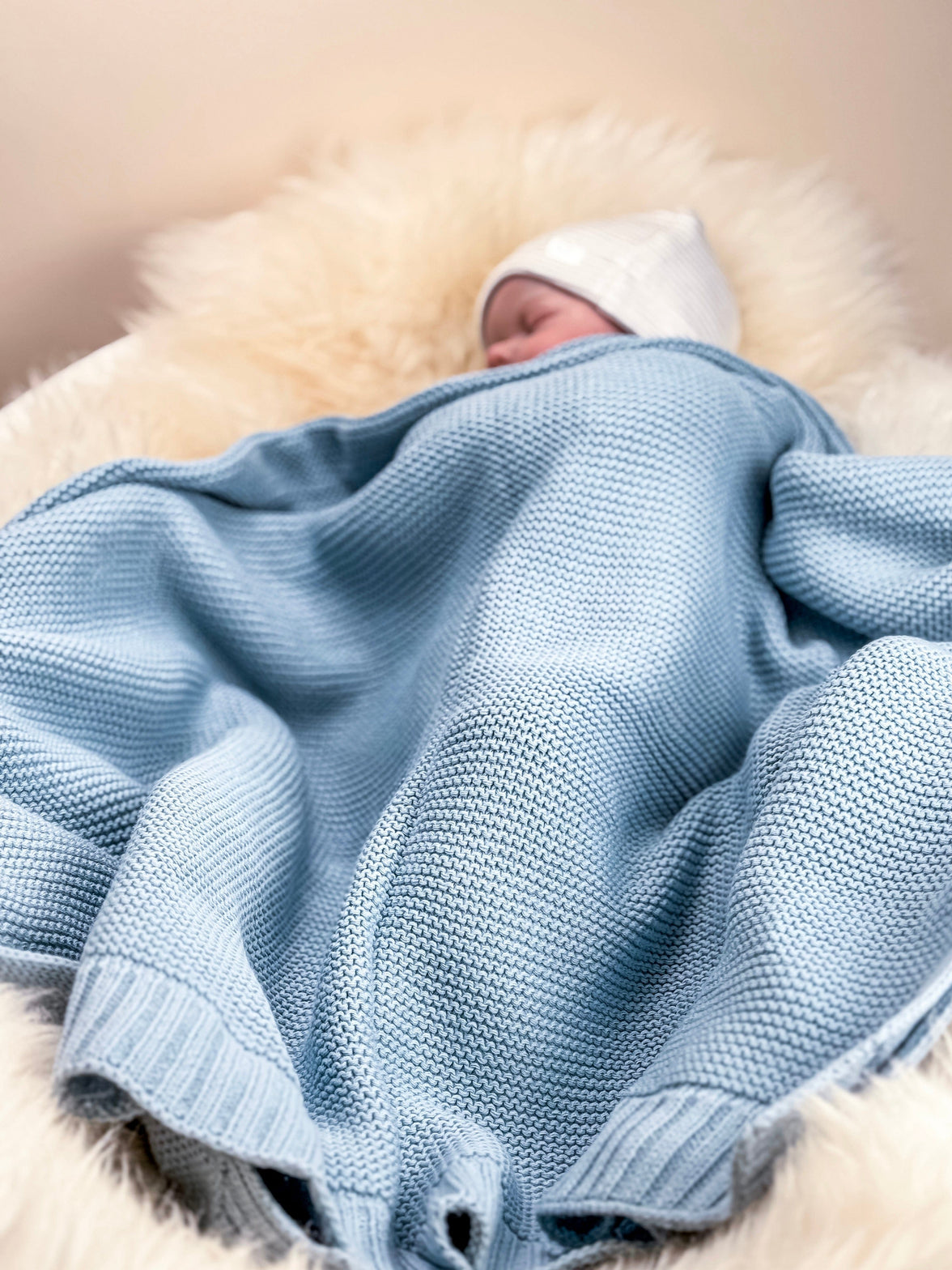 Babydecke / Kuscheldecke Baby
Baby Strickdecke in blau