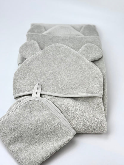 Hooded towel bear & washcloth set in gray