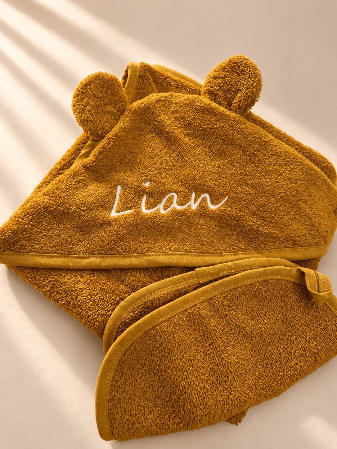 Babyhandtuch 100 %Baumwolle Chai Tea mit Namen Lian