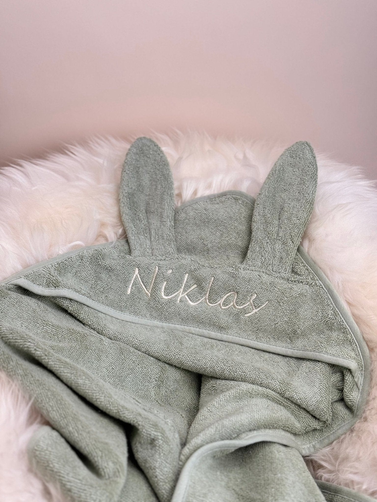 Baby Kapuzenhandtuch Hase Salbei – 100% Bio - Baumwolle - bergkindl