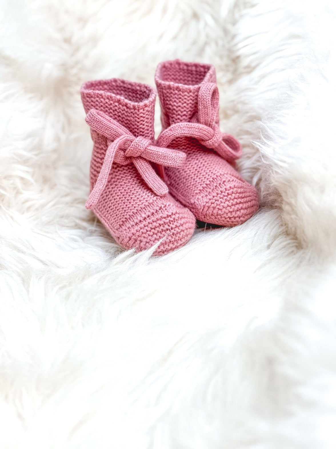 Babyschuhe aus Merinowolle – Rosé | 0–6 Monate - bergkindl