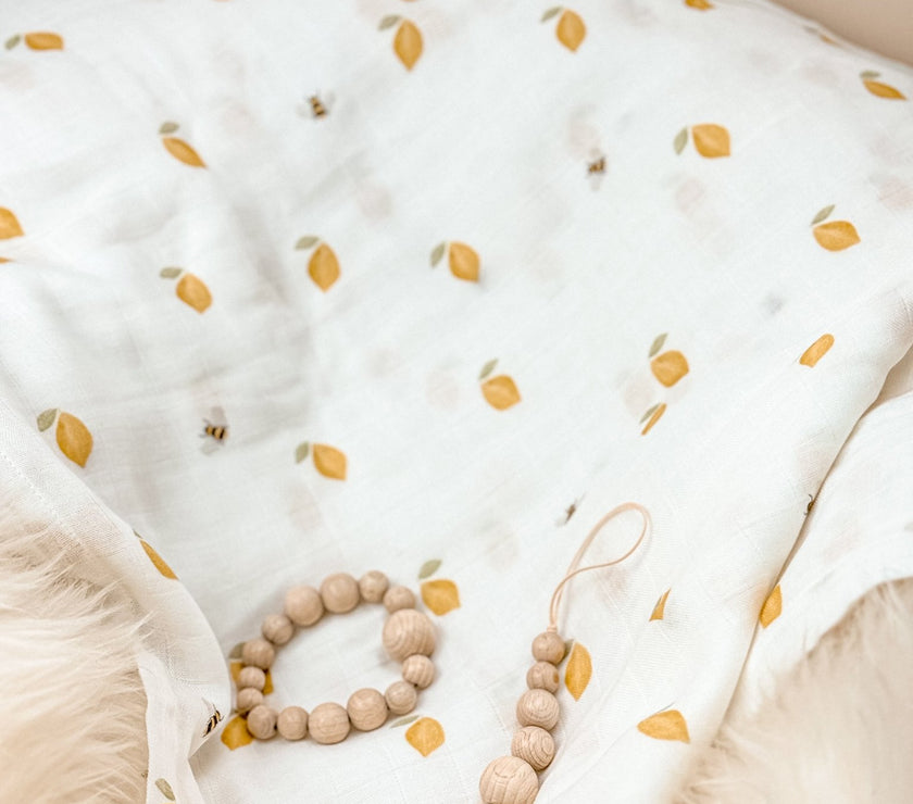Bienen Baby Musselintuch - Kuschelweich und Vielseitig - bergkindl