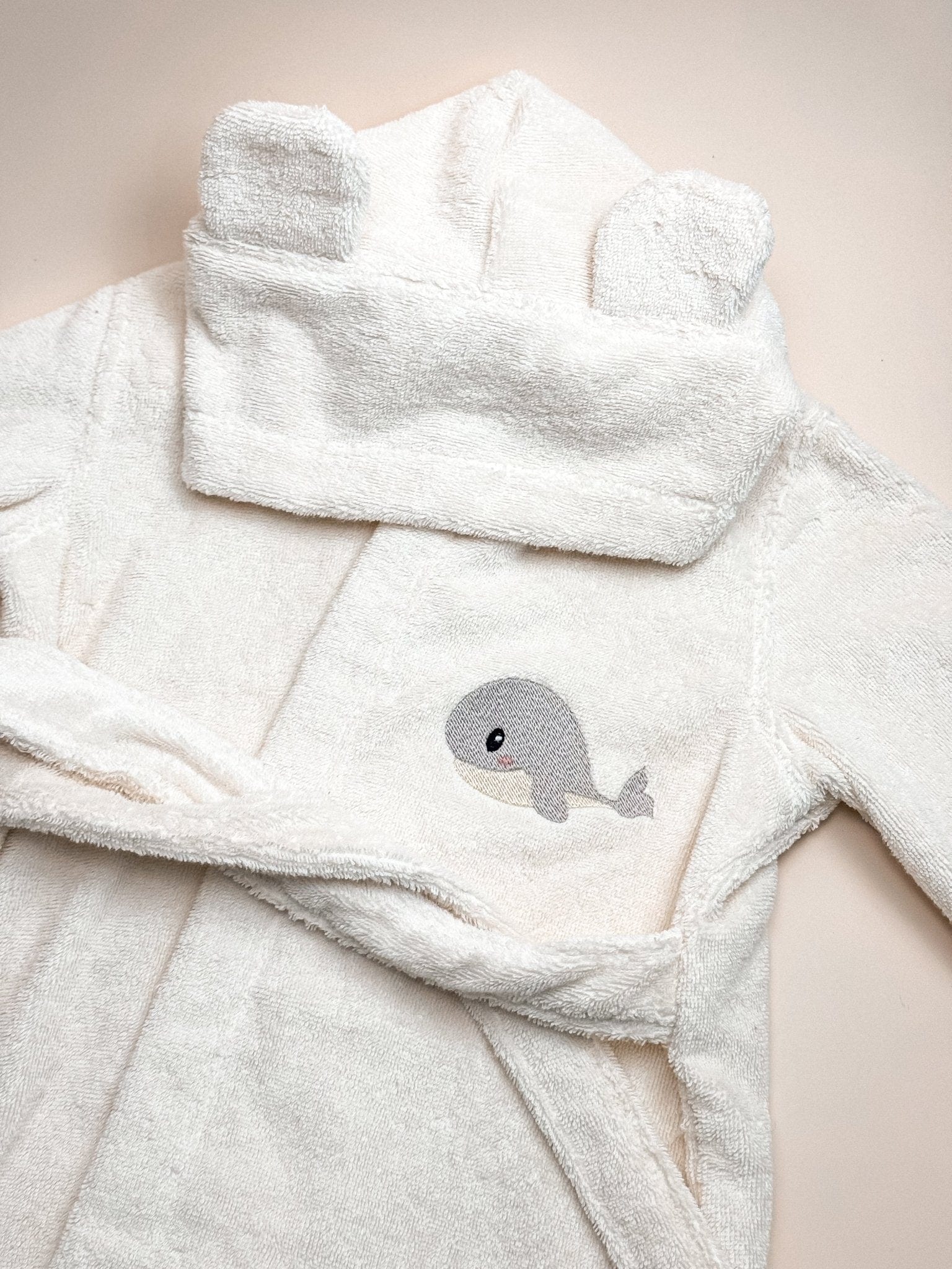 Creme Kinderbademantel aus Bio - Baumwolle – Kuschelweich - bergkindl