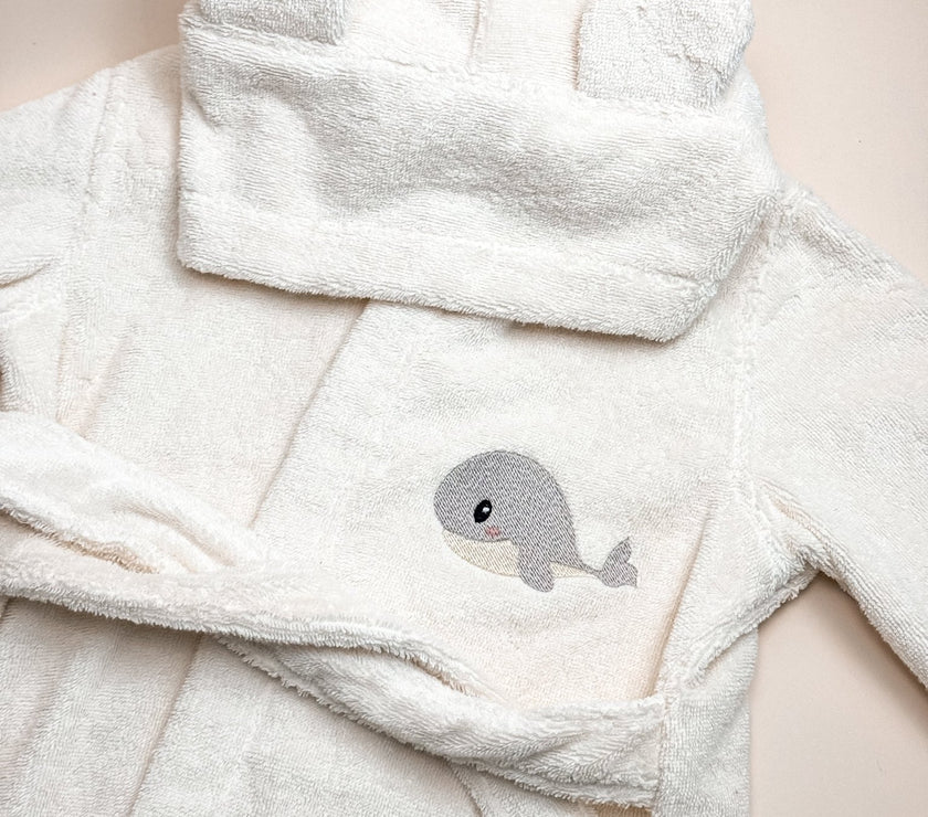 Creme Kinderbademantel aus Bio - Baumwolle – Kuschelweich - bergkindl