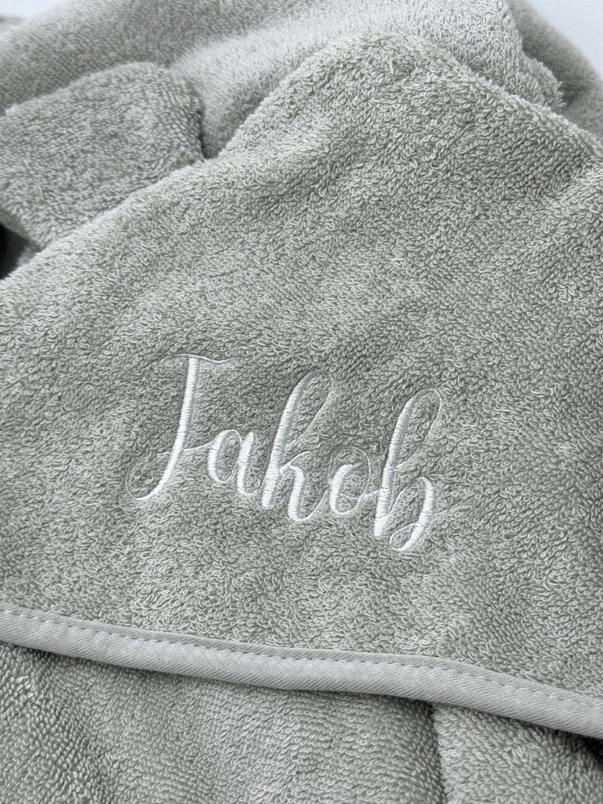 Graues Kapuzenhandtuch mit Bärenohren & Waschlappen - bergkindl