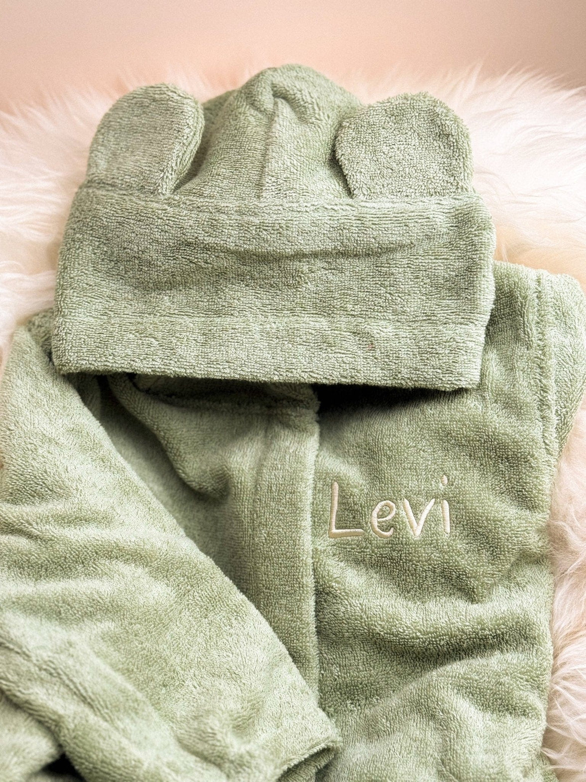 Green Kinderbademantel aus Bio - Baumwolle – Kuschelweich - bergkindl