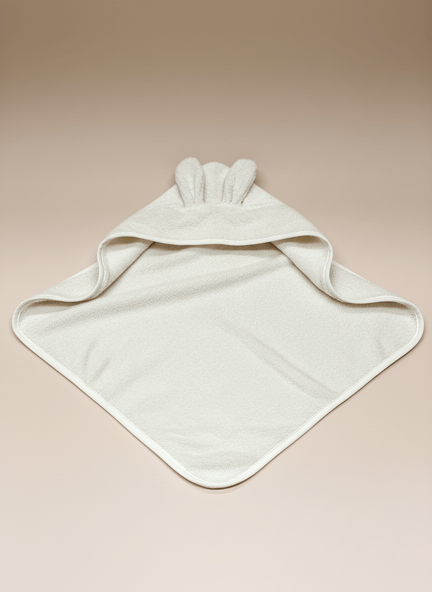 Kapuzenhandtuch ivory für babybaden