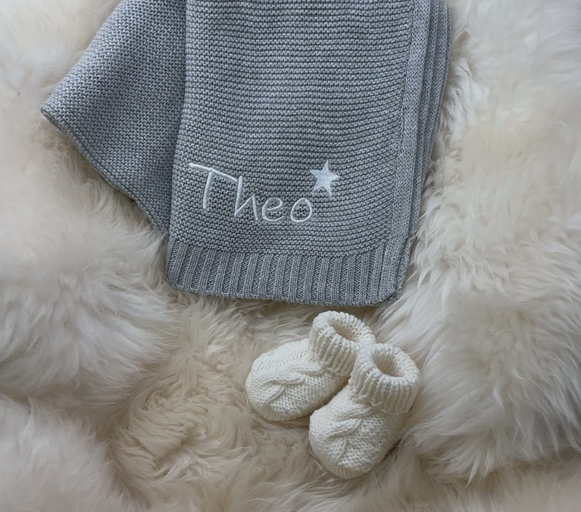 Graue Babydecke -  Kuschelweich