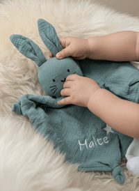 Kuschelhase in Mint aus Bio-Musselin