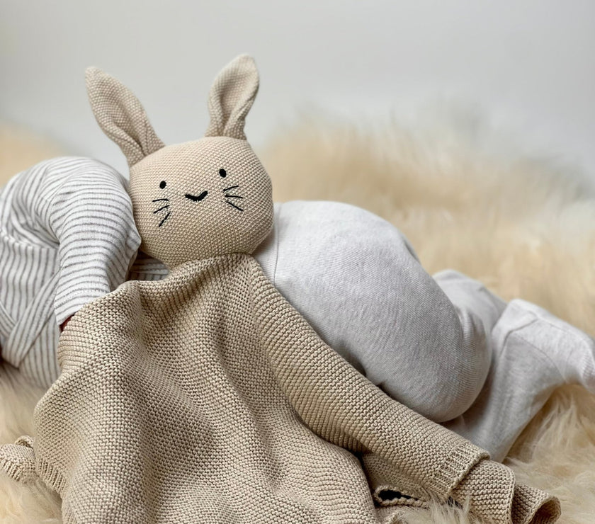 Schmusetuch Hase in Beige - bergkindl