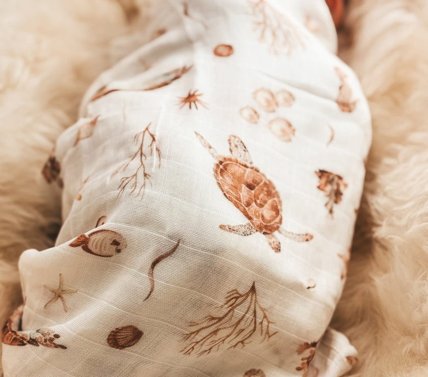 Turtle Baby Musselintuch - Kuschelweich und Vielseitig - bergkindl