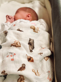 Baby Musselintuch mit Waldmotiv, Design ‚Forrest‘, weich und atmungsaktiv